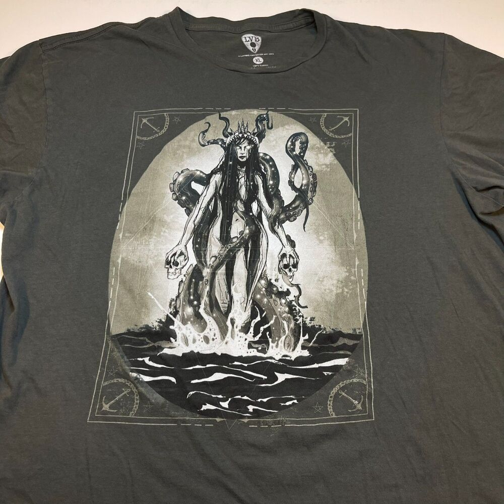 Mystical Siren Dark Horror LVB Ludwig Van Bacon Art Hot Topic T SHIRT Mens XL - Picture 2 of 4